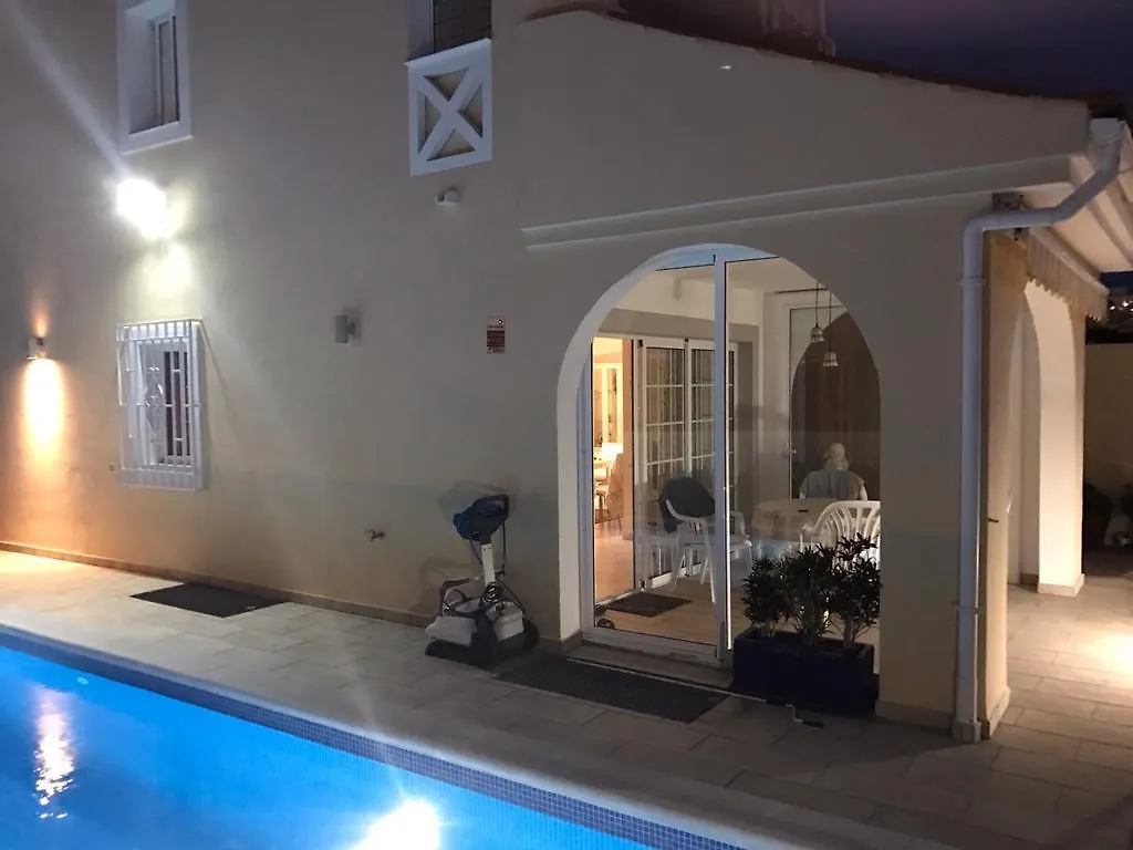 Villa Parque Del Conde, Ocean View アデヘ スペイン